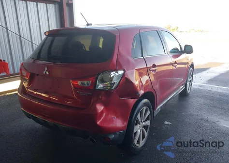 2015 Mitsubishi Outlander Sport Se z USA, uszkodzony, nr VIN 4A4AR4AU4FE035843